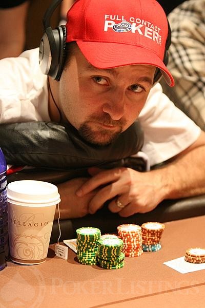 Best poker drawing hand how old do you have to be to do online casino